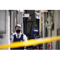 集合住宅火災で2人死亡
