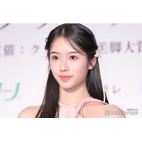 “藤岡 弘、の次女”天翔天音、高校卒業報告 海辺での制服ショットに「絵になる」「まさに青春」の声