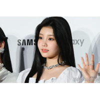 足首負傷のILLITウォンヒ、怪我の状態を説明「ウマチュン」は着席で出演