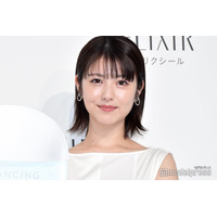 浜辺美波、人気マンガ家と韓国へ 無加工プリクラが話題「天使」「強すぎる」