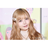 益若つばさ、姪っ子が顔出しで「可愛すぎる」と話題 鈴木奈々が2ショット公開