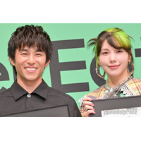 中尾明慶、仲里依紗との不仲説に言及 家族3ショット公開