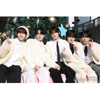NCT WISH、クリスマスイベント＆公開サイン会にファン殺到 今年変化があったメンバーは？「ユウシくんは食べる量が増えてきた」【囲み取材レポート】