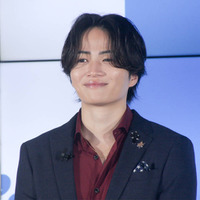 菊池風磨、timeleszの話題織り交ぜピザをプレゼン！共演の阿部一二三選手にも親近感