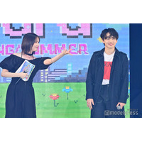 本田翼「ガルアワ」7年ぶり出演でMC 宮世琉弥と再会で“君花ポーズ”も披露【GirlsAward 2025SS】