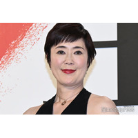 寺島しのぶ、息子との寝そべりショット公開「綺麗なお顔」「そっくり」の声