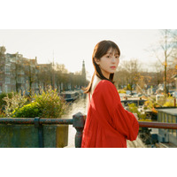 浜辺美波、25歳記念写真集決定 撮影地はオランダ「前作からの時の流れを楽しんで」
