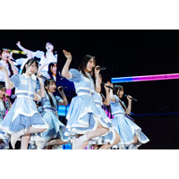 日向坂46五期生「キュン」「ドレミ」…人気曲連続披露に大きな歓声 五期生楽曲も初パフォーマンス「ようやく披露できた」【五期生おもてなし会】