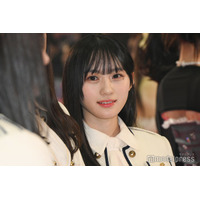 乃木坂46川崎桜、ミニスカから美脚スラリ 私服ショットにファン悶絶「リアルプリンセス」「憧れのスタイル」