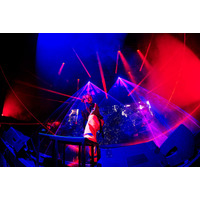 SixTONES京本大我、夢のZepp公演 斬新演出・ドラム演奏…一体感溢れるステージで魅了「皆ファミリーですから」【「BLUE OF LIBERTY」ライブレポ／コメント】