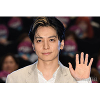 生田斗真、イベント現場のフジカメラに「我が弟」生田竜聖アナにアピール【バサラオ】