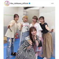 「みんな素敵」石川梨華、“愛ガキ”ライブのモー娘。OG集合写真にファンほっこり「いい表情」「可愛い」
