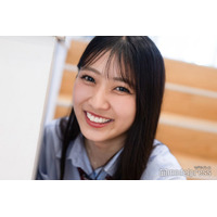 「今日好き」出身美女、チュールワンピから美脚透ける「スタイル良い」の声