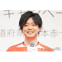 ぺこぱ・シュウペイ、10年前のパスポート写真公開「香港映画のモブキャラみたい」