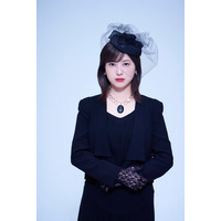 吉高由里子、3年ぶり舞台出演 蓬莱竜太と“念願初タッグ”で「シャイニングな女たち」上演決定