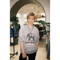 Number_i岸優太「バナナ・リパブリック」ポップアップストアに来場 ヴィジュアル＆インタビュー動画公開