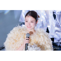 橋本環奈、サンタへ気遣い「プレゼントをベストテン方式に」クリスマスの思い出明かす