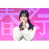 「今日好き」秋山みづき、美脚際立つミニスカセットアップ姿に絶賛の声「透明感溢れてる」「冬コーデ可愛すぎ」