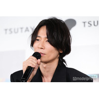 [Alexandros]川上洋平、“歴代ドラマー3人集結”サプライズライブを回顧「グッときましたね」