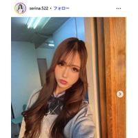 「今日好き」参加JK、太もも全開のショーパンコーデ「脚が真っ直ぐで綺麗」「肩出しが色っぽい」と絶賛の声