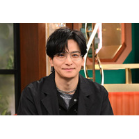 生田斗真、デビュー曲「スーパーロマンス」テレビ初披露 音楽活動を後押ししたアーティストとの秘話も
