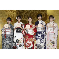 乃木坂46の新成人メンバーが華やかな振袖姿を披露！“パカラッパカラッ世代”として飛躍を願う