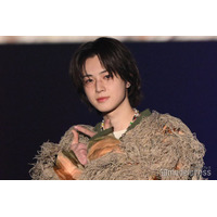 INI佐野雄大、初ランウェイで爽やかな微笑み「Log in to us！」ポーズも【TGCしずおか2026】