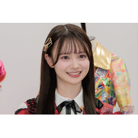 AKB48新センター・伊藤百花、美脚際立つミニワンピ×ブーツのブラウンコーデ披露「センスの塊」「透明感レベチ」と絶賛の声