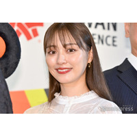 内田理央、キャミワンピ姿で素肌解放 初のハワイ島ショットに「輝いてる」「オーラがすごい」の声