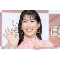 3時のヒロイン・ゆめっち「勇気出した」ミニスカ＆大胆ポーズで素足全開「お肌すべすべ」「生足綺麗」と反響