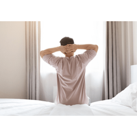 仕事に集中できない社会人…23時就寝の朝型生活を始めると⇒残業が20時間減！？