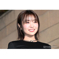 大原優乃、大胆スリット＆カットアウトドレスで美スタイル際立つ「ウエスト引き締まってる」「大人っぽくてドキッとした」と反響