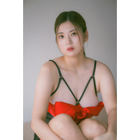 yuu、胸元リボンから美バストのぞく 大胆バレンタイン風衣装にドキッ【「ミスモデルプレス グラビアオーディション」連載】