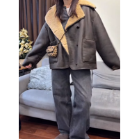 【ZARA】ヴィンテージライクなアウターが主役。防寒もできる都会的な着こなし【40代の毎日コーデ】