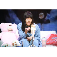 なにわ男子・藤原丈一郎、初セルフプロデュース舞台で一人28役 “骨折”実体験リンク＆“丈子”が会場沸かす【じょうのにちじょう／公開ゲネプロレポ】