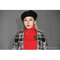 MEGBABY、美ボディ大胆開放の水着姿2種披露 ハワイ満喫ショットに「攻めてる」「努力の賜物」と反響