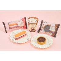 ファミマ×ピエール・エルメ アンソロジー監修の新作3種 初のタルト＆チョコテイスト飲料が登場
