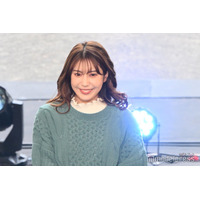 “令和の峰不二子”阿部なつき、ボディライン際立つスポーツウェア姿公開「くびれすごい」「笑顔が可愛い」の声