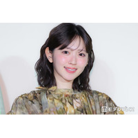 鈴木愛理、花柄上品ワンピで魅力放出 モットー明かす「絶対にやるっていうほうを選んで…」