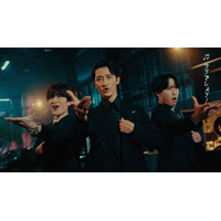 Snow Man深澤辰哉・宮舘涼太・岩本照、三者三様の武器で本格戦闘シーン 新CMでブレないシンクロダンス披露