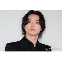 山崎賢人、舘ひろしから「心の助け」と感謝伝えられ笑顔「初めてNGを出して良かったと思いました」【ゴールデンカムイ 網走監獄襲撃編】