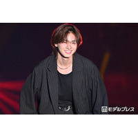 「今日好き」内田金吾（きんご）クールな表情→はじける笑顔にドキッ 大人っぽブラックコーデに会場沸く【超十代2026】