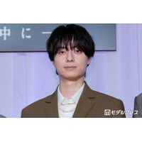 ACEes作間龍斗、麻生久美子の“学生時代の元カレ”役で「全力でキラキラしました」プリクラ撮影シーン回顧【月夜行路 ―答えは名作の中に―】