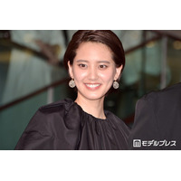 山崎紘菜「10年近くぶりのショート」印象ガラリのビフォアフ写真公開「別人級」「イケメン度増した」と反響
