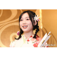 元乃木坂46北川悠理、大学入学式＆卒業式比較ショット公開「美しさが変わらない」「スーツ姿が初々しくて素敵」と反響