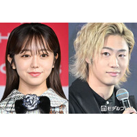 東海オンエア・てつや＆峯岸みなみ、AKB48コンサート舞台裏での夫婦ショット公開 「強火オタクすぎる」「限定Tシャツ着てて笑った」
