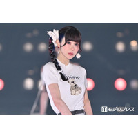 ゆりにゃ、ショーパン×太ももリボンで圧巻美脚「異次元のスタイル」「オーラすごい」と反響【関コレ2026S/S】