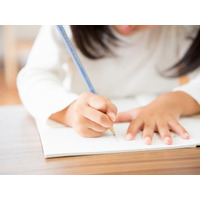 子どもの集中力が続かないのは「タンパク質不足」が原因かも？効果的に摂取するためのおすすめ食材と食べ方【小児科専門医が解説】