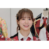 AKB48グループ4代目総監督、キャベツ衣装から圧巻美脚「可愛すぎる」「スタイルの良さが際立ってる」