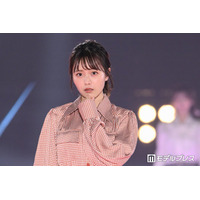 「ミス青学」準グランプリ・新田さちか、胸元・腰・太もものぞく穴開きワンピから美肌輝く「攻めてるデザイン」「着こなせるのすごい」の声